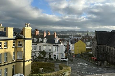 4 bedroom semi-detached house for sale, Tudno Street, Llandudno
