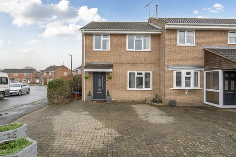 3 bedroom end of terrace house for sale, Beddington Court, Kingsdown, Swindon, SN3