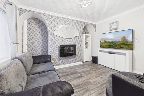 undefined, North Road, Hull