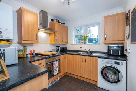 2 bedroom end of terrace house for sale, 13 Carlton Street, Uphill, Lincoln.