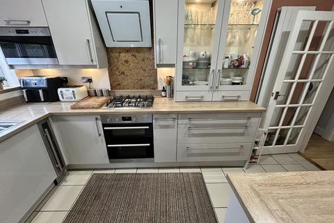 3 bedroom semi-detached house for sale, Dinerth Road, Rhos on Sea