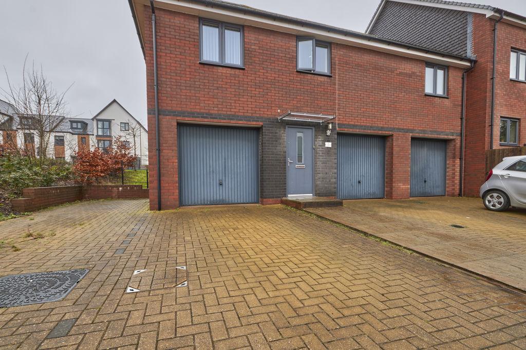 Garage &amp; Parking
