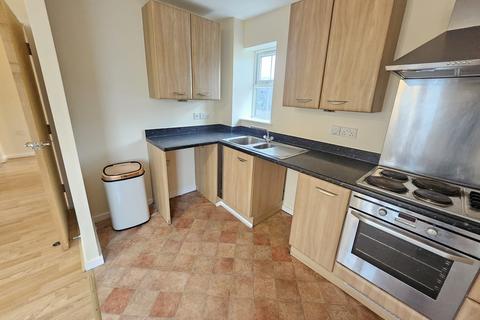 2 bedroom apartment to rent, Brompton Road, Hamilton, Leicester LE5