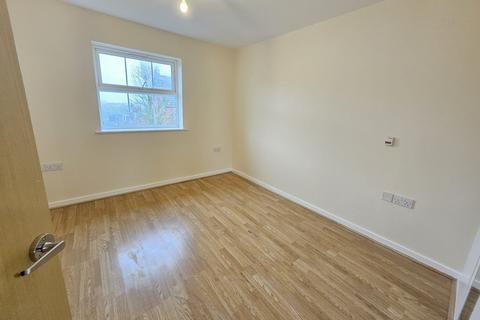 2 bedroom apartment to rent, Brompton Road, Hamilton, Leicester LE5