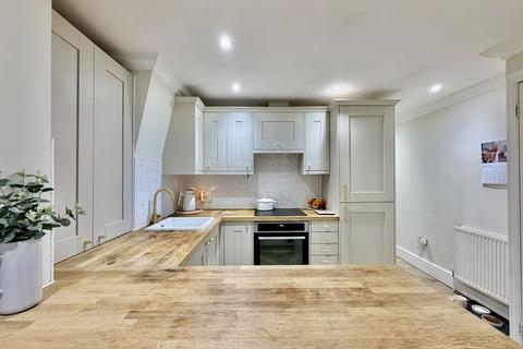 1 bedroom apartment for sale, Wycombe Lane, Wooburn Green HP10