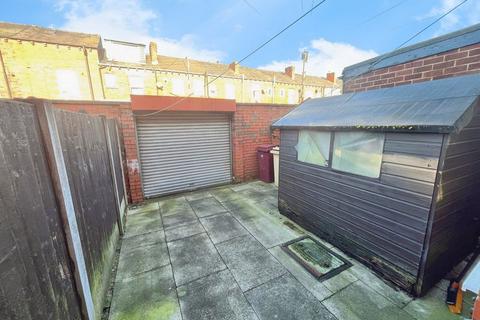 2 bedroom terraced house for sale, Skipton Street, Tonge Moor