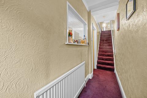 3 bedroom semi-detached house for sale, Shakespeare Road, Kettering, NN16