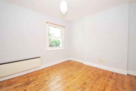 1 bedroom flat to rent, Oakhurst Grove East Dulwich SE22