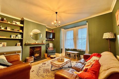 3 bedroom terraced house for sale, St. Georges Avenue, Peverell, Plymouth. Spacious three DOUBLE bedroom home with character and courtyard garden