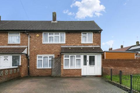 Lynne Way, Northolt
