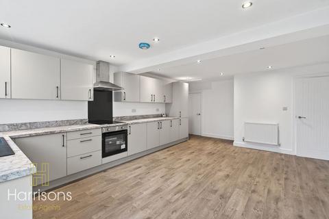 3 bedroom semi-detached house to rent, Salcombe Grove, Bolton * AVAILABLE NOW *