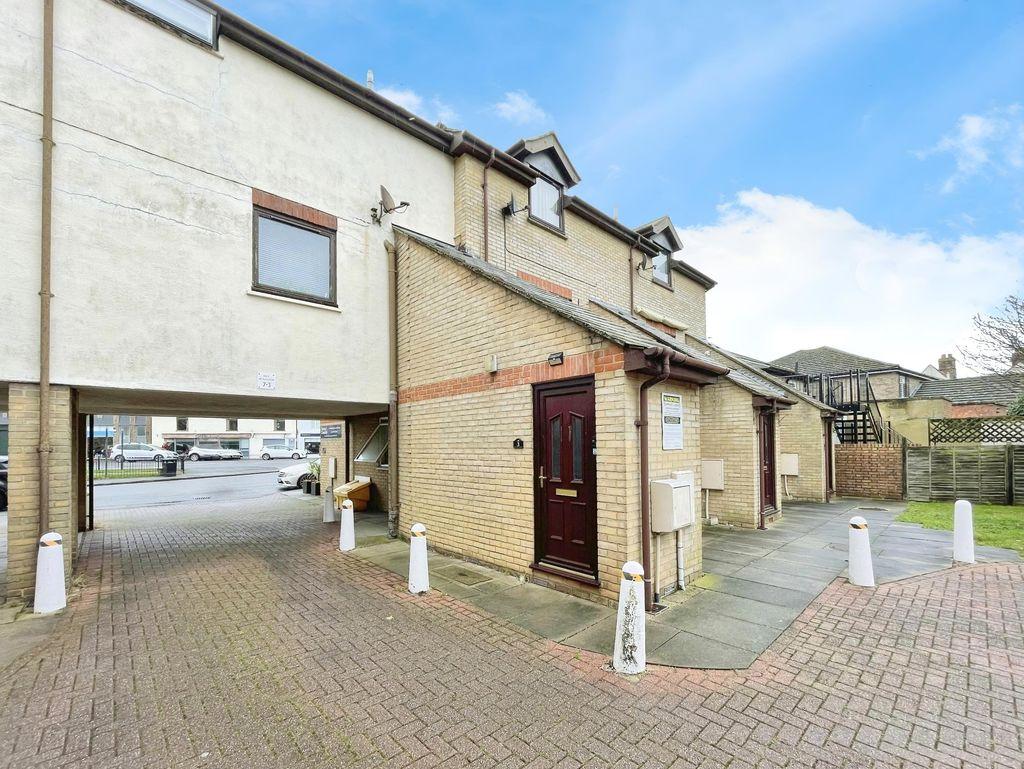 Osbornes Court