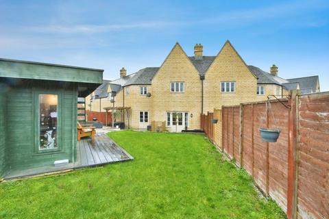 3 bedroom terraced house for sale, Orpet Place, Cirencester, Gloucestershire