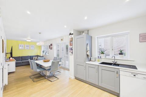4 bedroom detached house for sale, University Park Drive, Worcester, Worcestershire, WR2