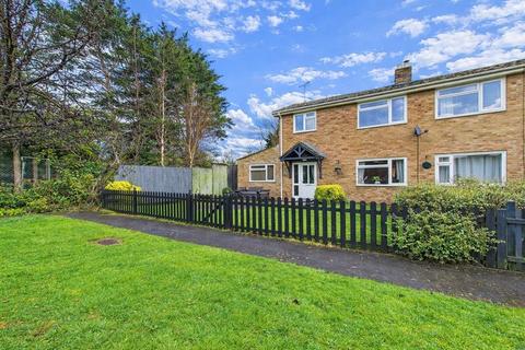 undefined, Woodland Green, Upton St Leonards
