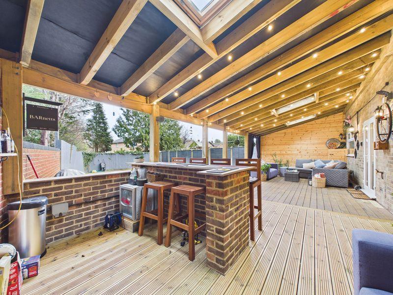 Garden Bar