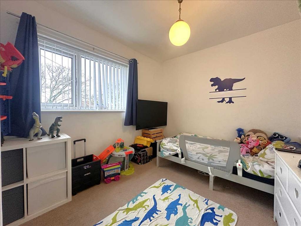 Bedroom (front)