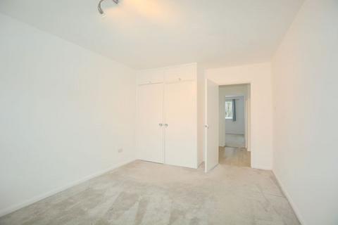 2 bedroom apartment for sale, Devonshire Road, Hatch End