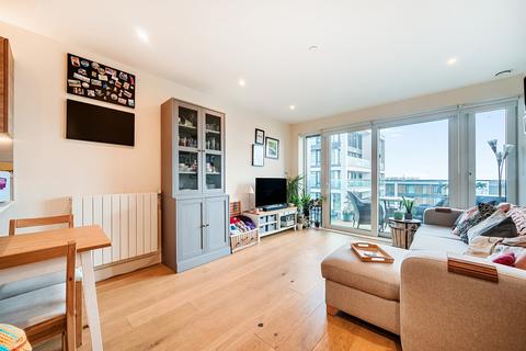1 bedroom apartment for sale, Duke Of Wellington Avenue, London, SE18
