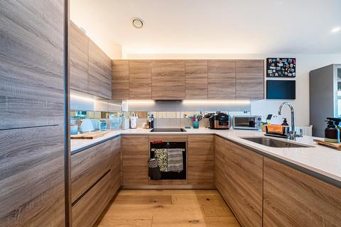 1 bedroom apartment for sale, Duke Of Wellington Avenue, London, SE18