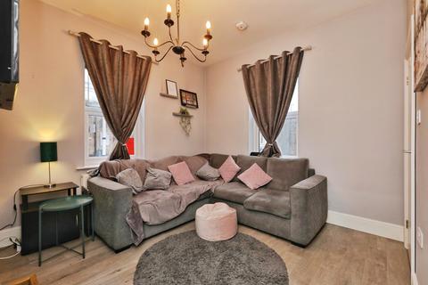 2 bedroom terraced bungalow for sale, Station Road, Retford, DN22