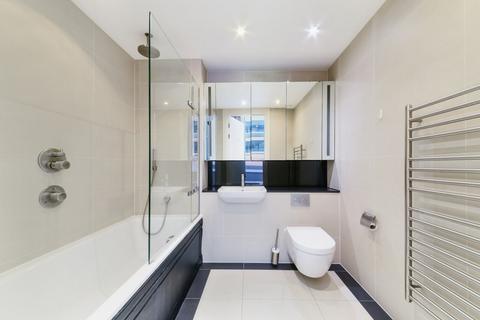 2 bedroom flat for sale, Sterling Mansions, Goodman's Fields, Leman Street, Aldgate, London, E1