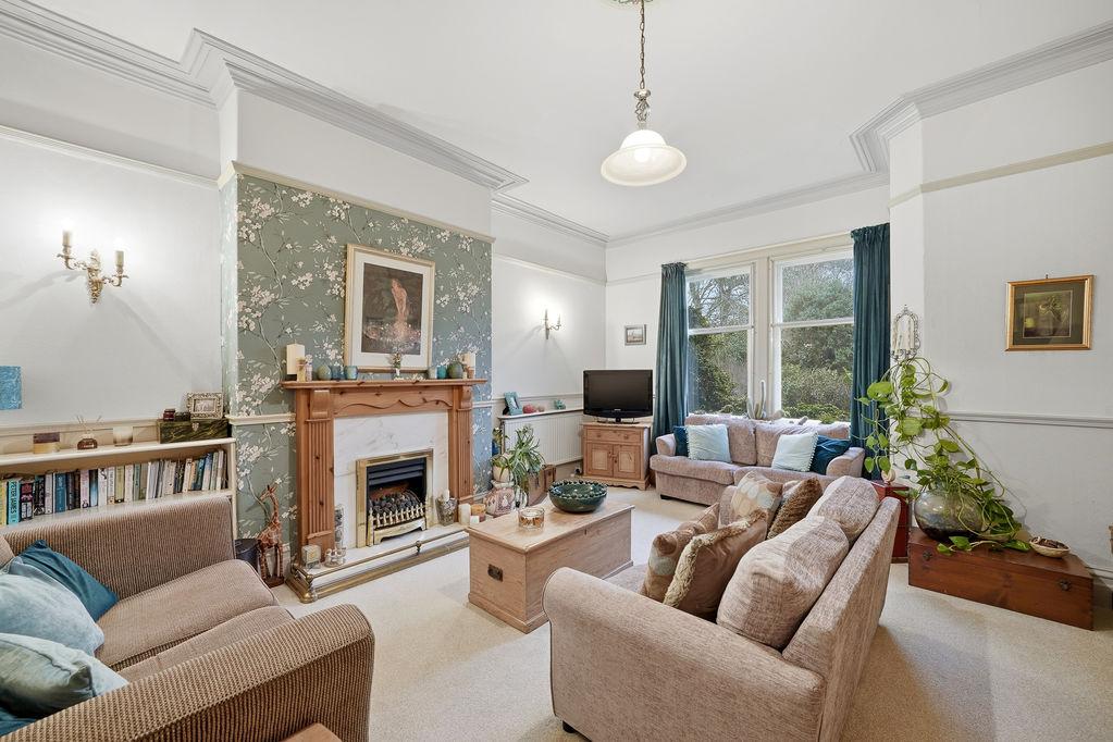 Sitting room