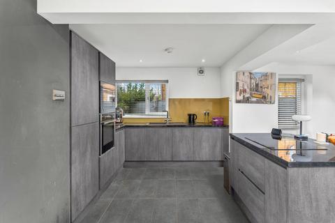 3 bedroom terraced house for sale, New Road, Banbury OX15