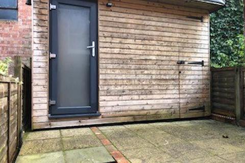 2 bedroom terraced house to rent, Wharf Hill, Winchester