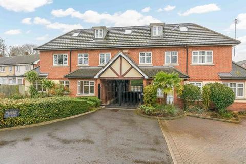 2 bedroom apartment for sale, Brighton Road, Addlestone KT15