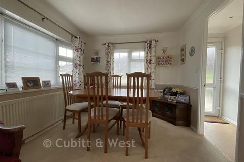 undefined, Newhaven Heights, Newhaven BN9