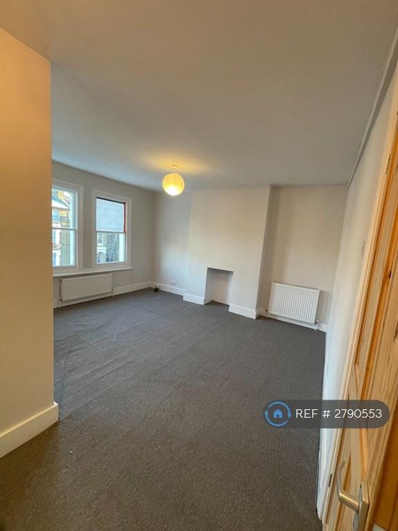 Lounge Without Furniture