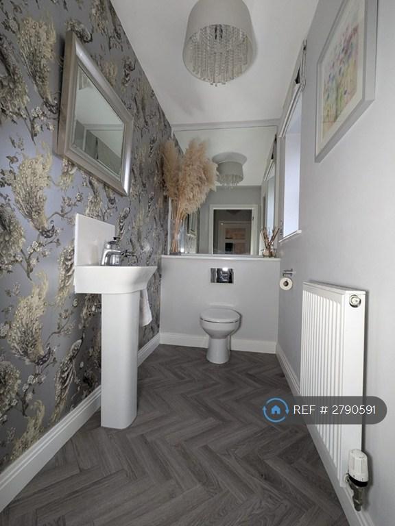 3-Bed-House-Preston-Downstairs-Bathroom-View.Jpg