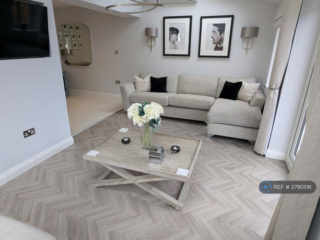 Modern-3-Bedroom-House-Preston-Extension-View.Jpg