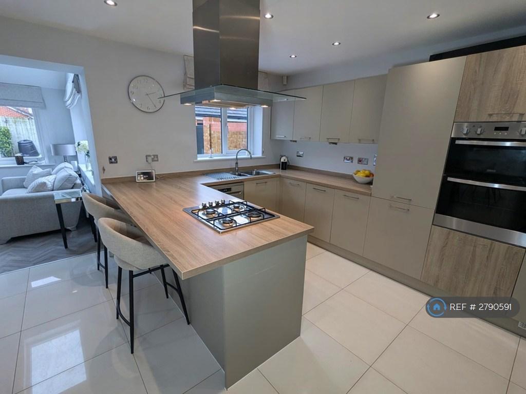 3-Bedroom-House-Preston-Kitchen-Bar-View.Jpg