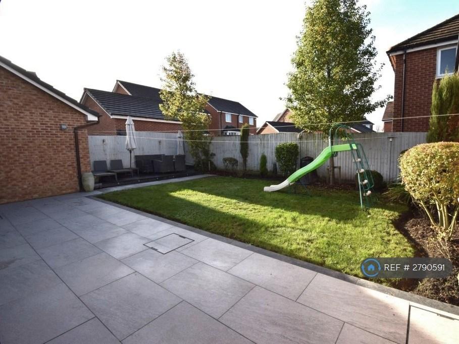 3-Bedroom-House-Preston-Back-Garden-View.Jpg