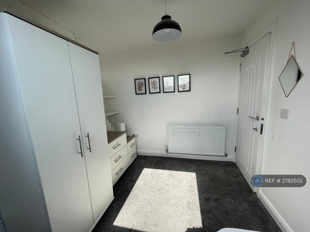 Room 5