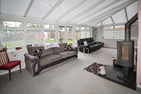 3 bedroom detached house for sale, Beccelm Drive, Crowland, PE6 0AG