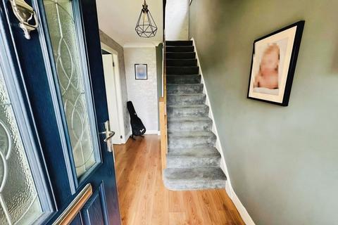 undefined, Llwyn-y-Golomen, Swansea SA6