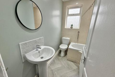 undefined, Sheffield Road, Birdwell, Barnsley, S70 5TN