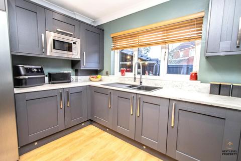 4 bedroom detached house for sale, The Lovells, Emneth, PE14