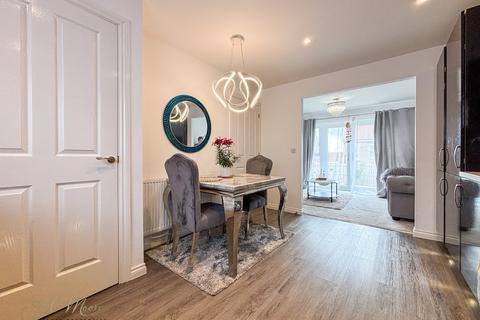 2 bedroom semi-detached house for sale, Chaseley Way, Sunderland SR4
