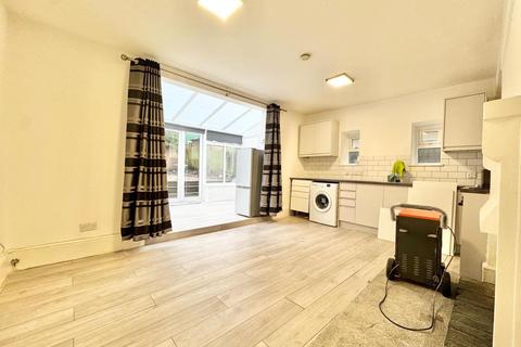 1 bedroom apartment to rent, SOUTH CROYDON CR2