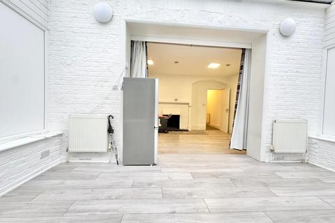1 bedroom apartment to rent, SOUTH CROYDON CR2