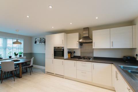 3 bedroom detached house for sale, Jarvis Circle, Banbury, OX16