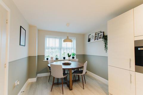 3 bedroom detached house for sale, Jarvis Circle, Banbury, OX16