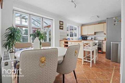 4 bedroom detached house for sale, Gretton Close, Orton Longueville