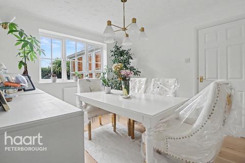4 bedroom detached house for sale, Gretton Close, Orton Longueville