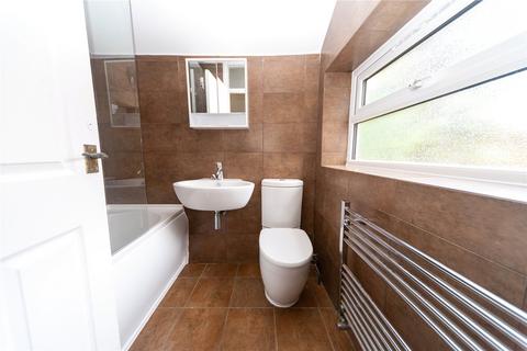3 bedroom terraced house to rent, Clearwater Way, Lakeside, Cardiff, CF23