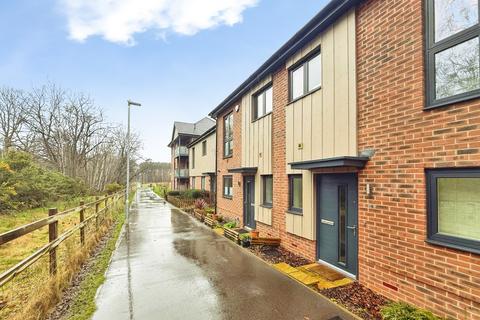 undefined, Hollywood Place, Crowthorne, Berkshire